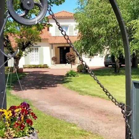 Prázdninový dům Le Chant Des Oiseaux : Piscine Privee, Wifi, Animaux Bienvenus, Jardin - Fr-1-616-236