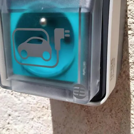 Le Chant Des Oiseaux : Piscine Privee, Wifi, Animaux Bienvenus, Jardin - Fr-1-616-236 * Chancelade